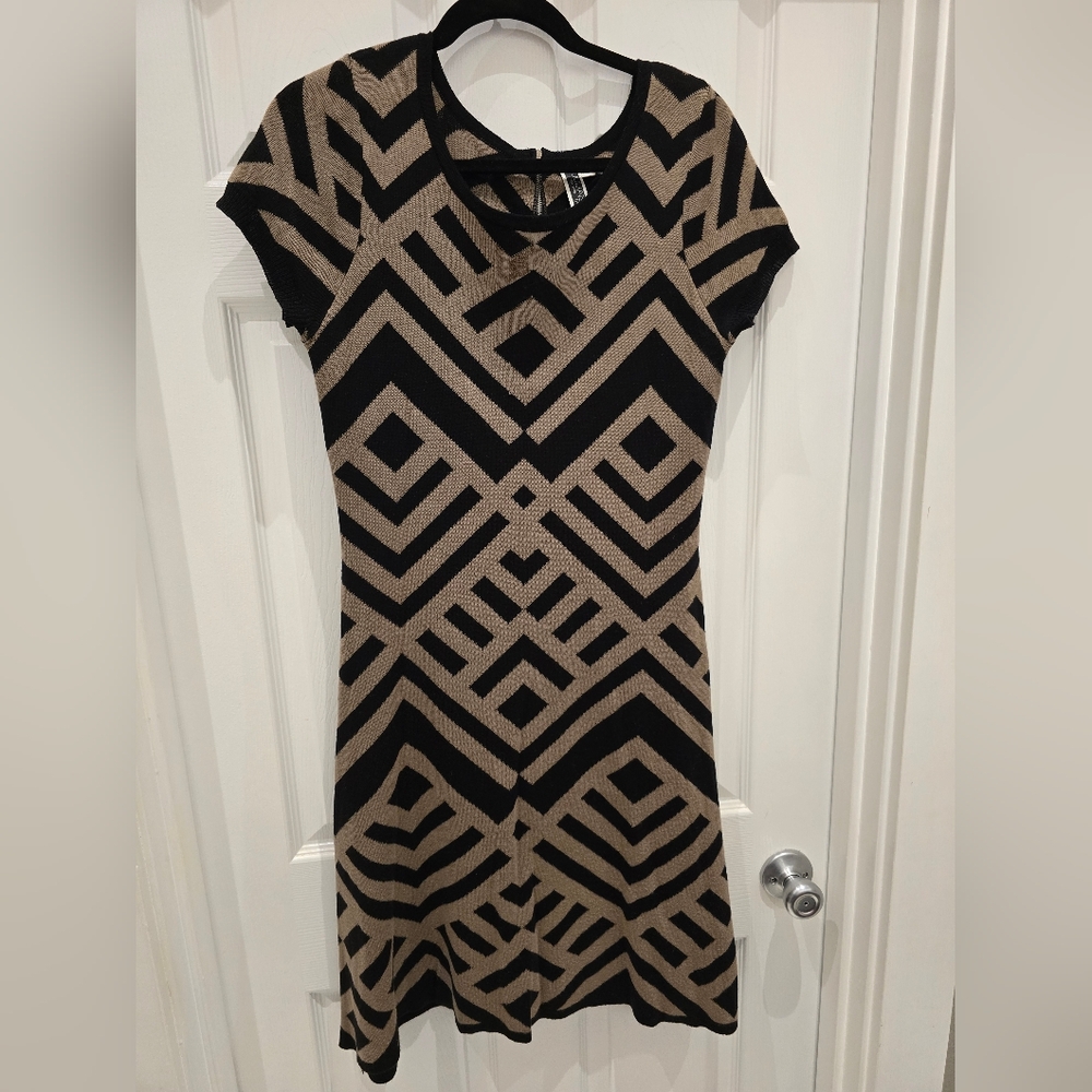 Sweater Dress, bold print, fit & flare